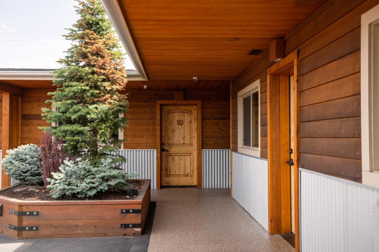 Wall Street Suites Бенд Екстер'єр фото