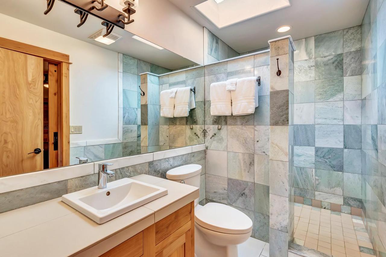 Wall Street Suites Бенд Екстер'єр фото